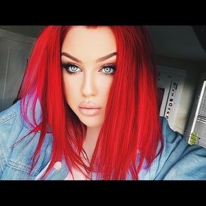 Meet your Posher, Lydia